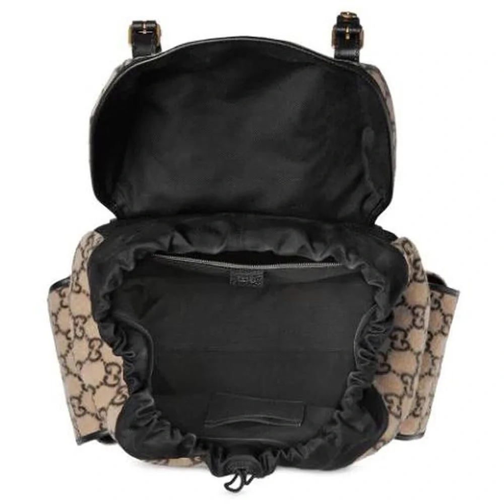 FLASHSALE ❤️🔥 RARE Authentic Gucci GG Logo Backpack - Picture 4 of 4